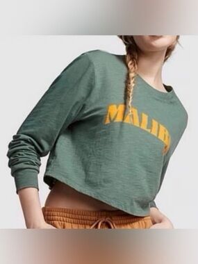 PINK women’s long sleeve cropped tee “Malibu” size S